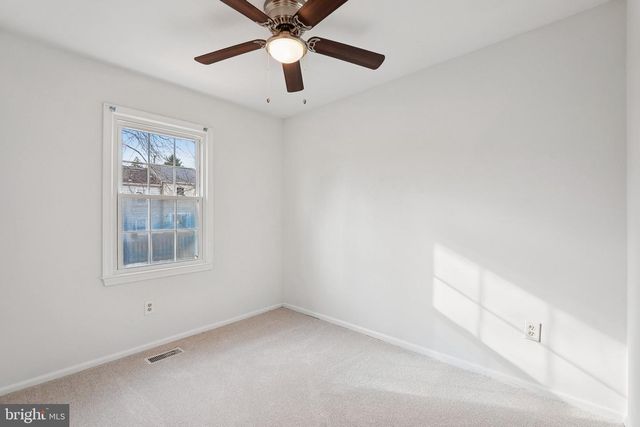 5450 LIGHTHOUSE LN, Burke, VA 22015