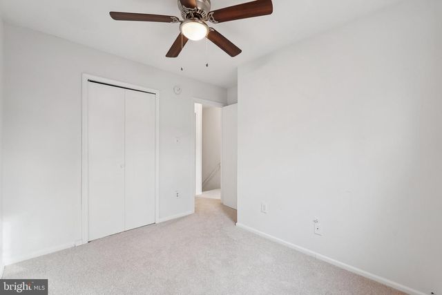 5450 LIGHTHOUSE LN, Burke, VA 22015