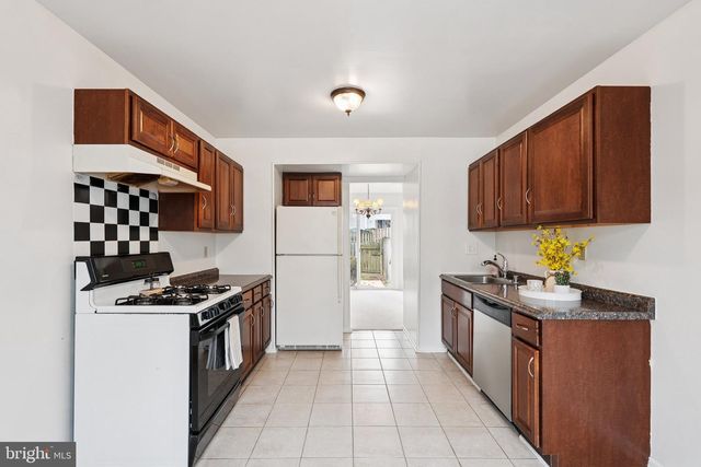 5450 LIGHTHOUSE LN, Burke, VA 22015