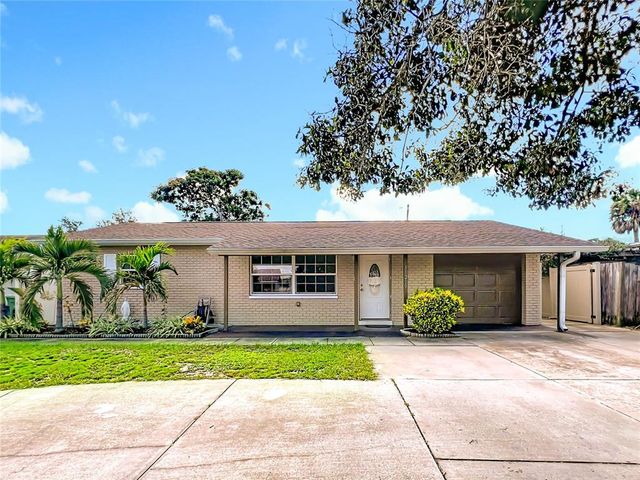 11210 102ND TERRACE, Seminole, FL 33778