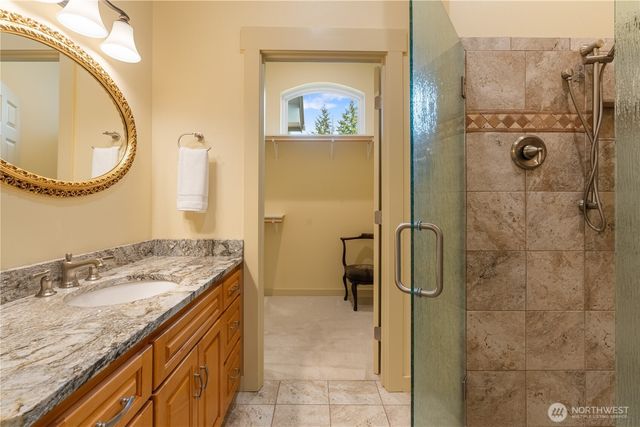 217 Alderwood Drive, Chehalis, WA 98532