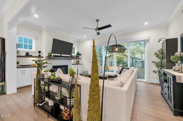 616 E Cabarrus Street, Raleigh, NC 27601