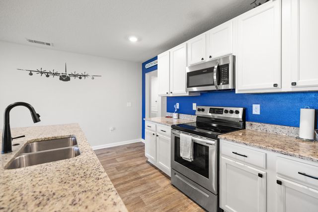 1016 Limpkin Street, Crestview, FL 32539