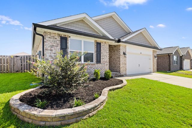 1016 Limpkin Street, Crestview, FL 32539