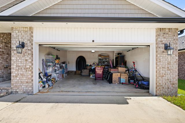 1016 Limpkin Street, Crestview, FL 32539