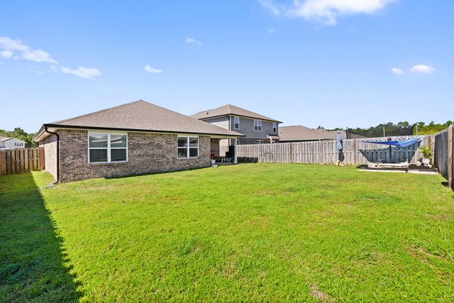 1016 Limpkin Street, Crestview, FL 32539