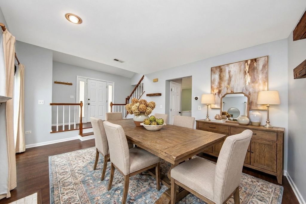 2S756 Timber Drive, Warrenville, IL 60555 — photo 5