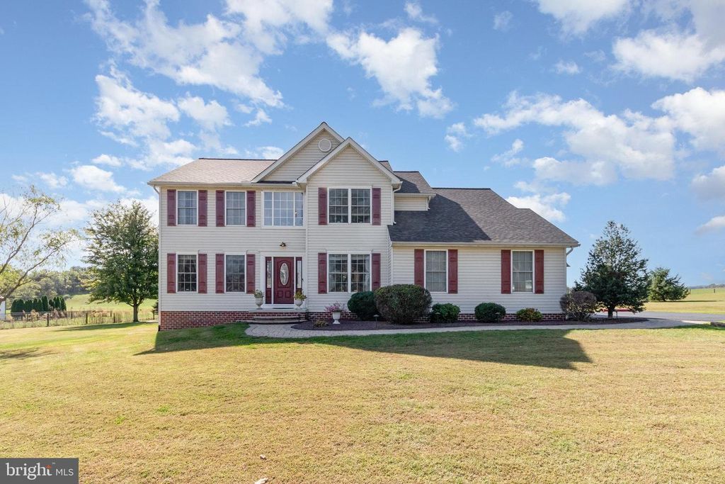 625 BAIRS RD, York, PA 17408