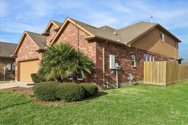 3500 Arezzo Circle, Friendswood, TX 77546