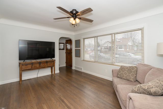 16605 Rosemary Street, Fraser, MI 48026