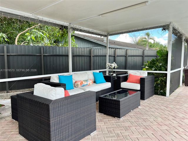 11104 SW 139th Ct, Miami, FL 33186