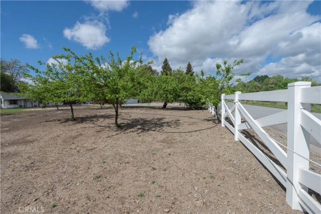 17490 Poplar, Atascadero, CA 93422