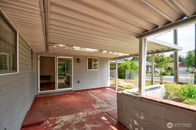 9902 114th Street SW, Lakewood, WA 98498