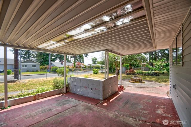 9902 114th Street SW, Lakewood, WA 98498