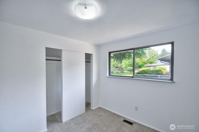 9902 114th Street SW, Lakewood, WA 98498