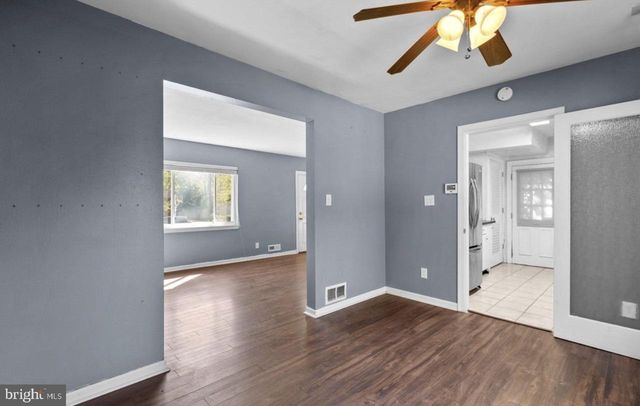 1502 DELMONT LN, Takoma Park, MD 20912