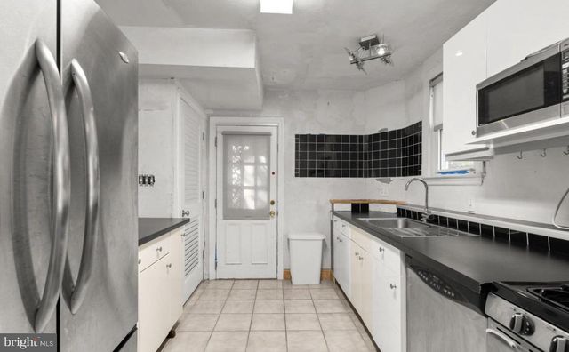 1502 DELMONT LN, Takoma Park, MD 20912