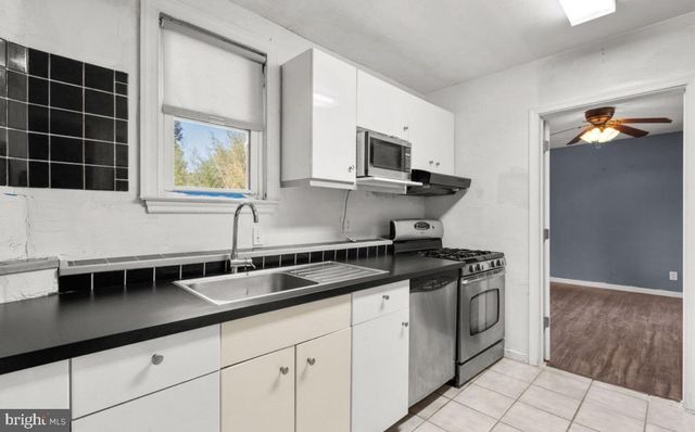 1502 DELMONT LN, Takoma Park, MD 20912