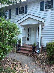 200 Antietam CT, Hampton, VA 23669