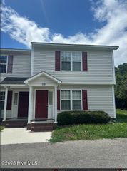 115 Tillett Lane, Sneads Ferry, NC 28460