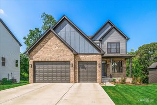 495 Timber Oak Lane, Yorkville, IL 60560