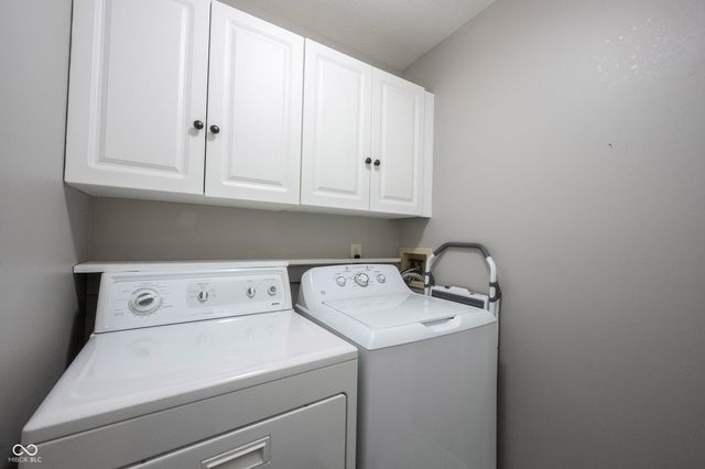 7715 Heather Lane, Fishers, IN 46038