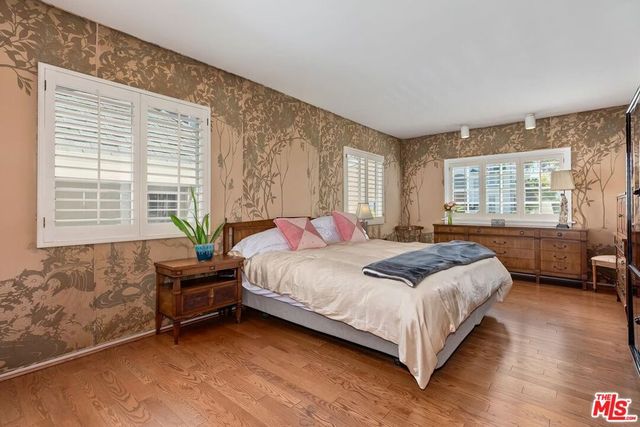 210 N Palm Drive, Beverly Hills, CA 90210