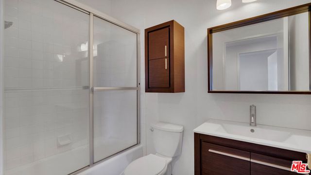 13920 Moorpark Street 106, Sherman Oaks, CA 91423