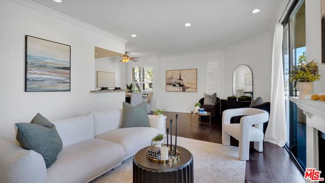 13920 Moorpark Street 106, Sherman Oaks, CA 91423