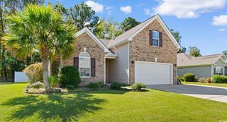 121 Carriage Lake Dr., Little River, SC 29566