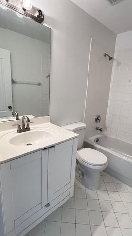 22721 SW 88 PL 9-19, Cutler Bay, FL 33190
