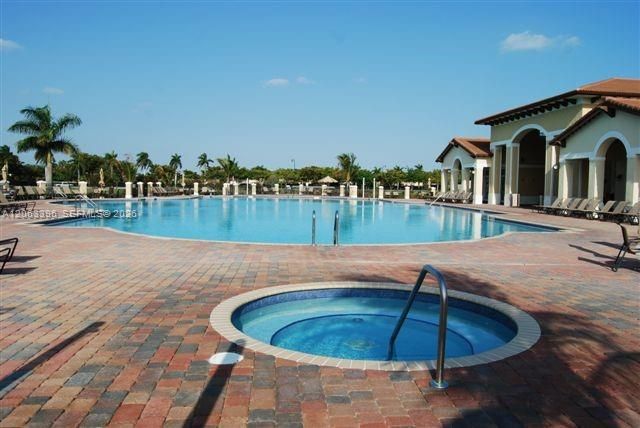 22721 SW 88 PL 9-19, Cutler Bay, FL 33190