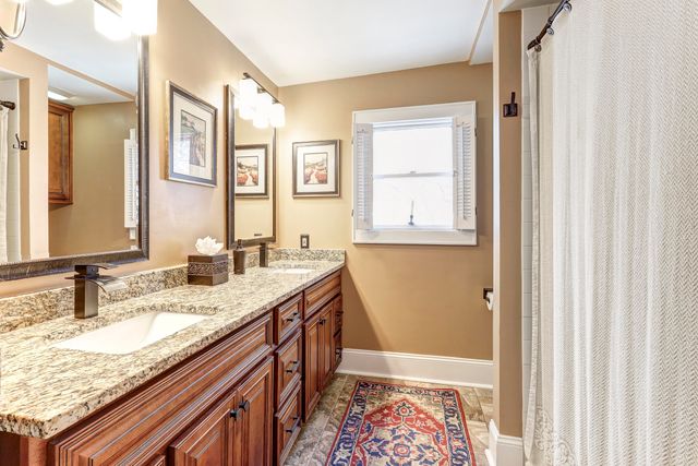 53 Arcadia Avenue, Lakeside Park, KY 41017