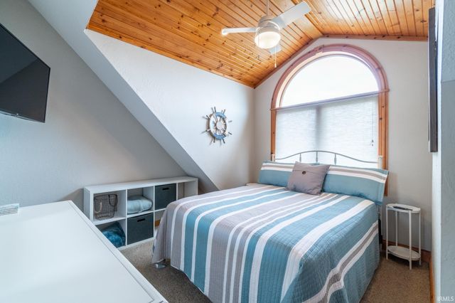 565 & 535 Ln 101 Lake Pleasant, Fremont, IN 46737