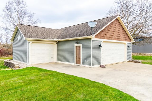 565 & 535 Ln 101 Lake Pleasant, Fremont, IN 46737