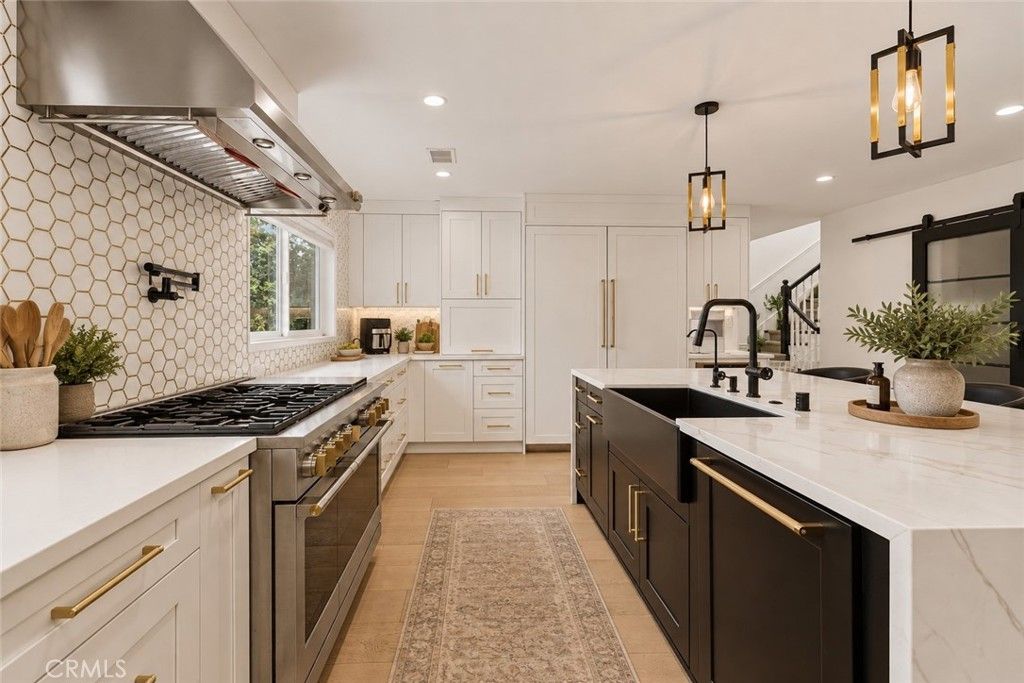 5931 Maury Avenue, Woodland Hills, CA 91367 — photo 3