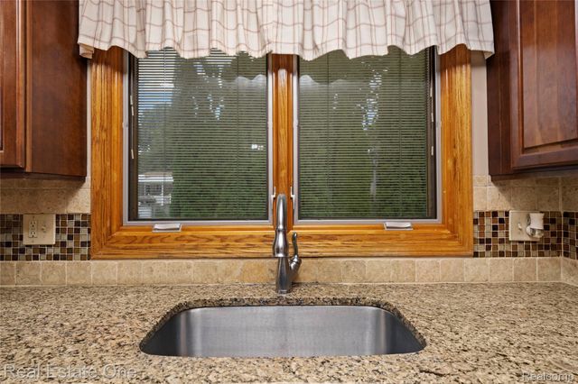 39750 Cheviot Road, Canton Charter Township, MI 48188
