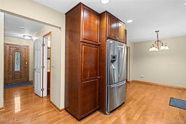39750 Cheviot Road, Canton Charter Township, MI 48188