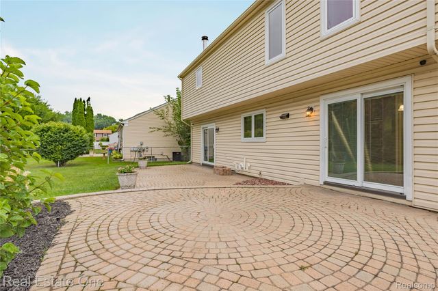 39750 Cheviot Road, Canton Charter Township, MI 48188