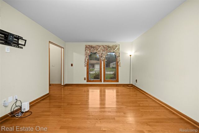 39750 Cheviot Road, Canton Charter Township, MI 48188