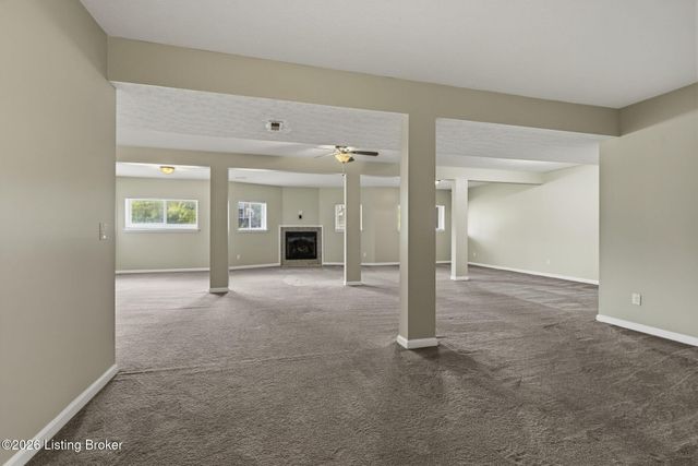 517 Concord Grape Way, Vine Grove, KY 40175