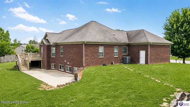517 Concord Grape Way, Vine Grove, KY 40175