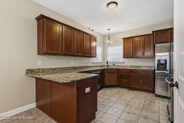 517 Concord Grape Way, Vine Grove, KY 40175