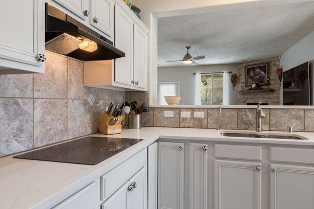 936 Evening Primrose Lane, Bernalillo, NM 87004