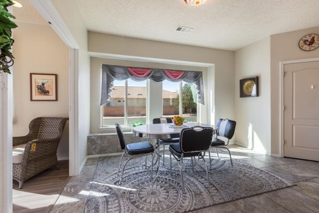 936 Evening Primrose Lane, Bernalillo, NM 87004