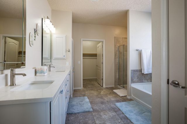 936 Evening Primrose Lane, Bernalillo, NM 87004