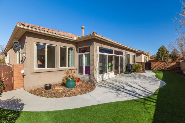 936 Evening Primrose Lane, Bernalillo, NM 87004