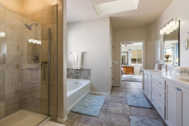 936 Evening Primrose Lane, Bernalillo, NM 87004