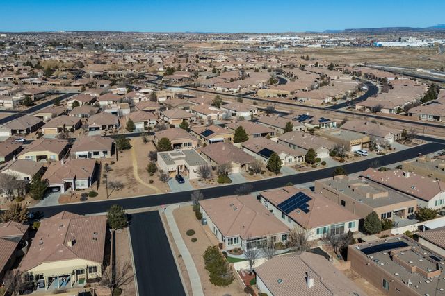 936 Evening Primrose Lane, Bernalillo, NM 87004