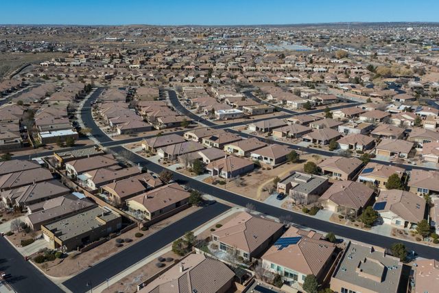 936 Evening Primrose Lane, Bernalillo, NM 87004